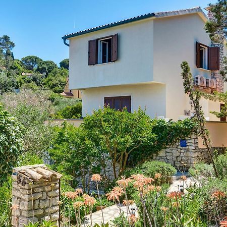 Holiday Home Villa Esperanca Veli Lošinj Zewnętrze zdjęcie